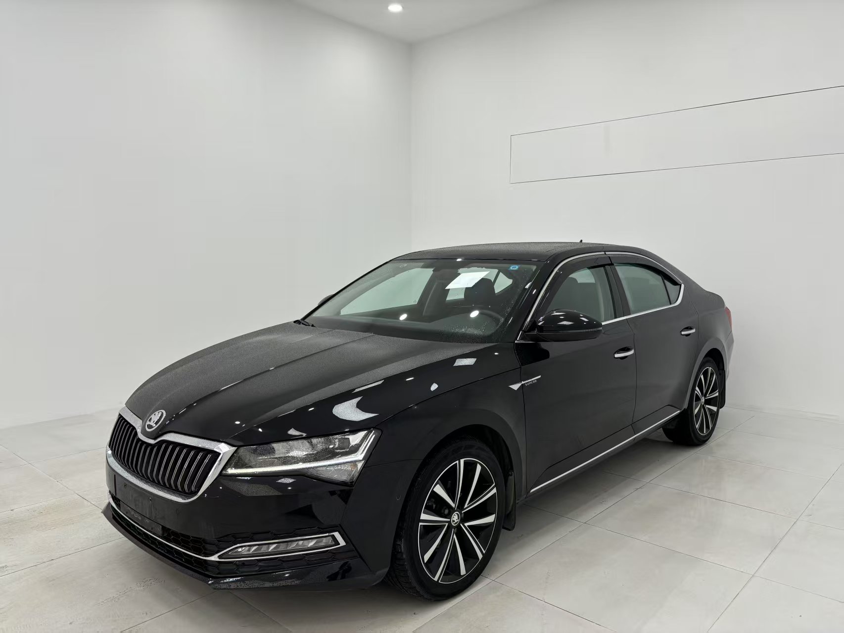 SKODA SUPERB 2021 TSI330 DSG Comfort Edition