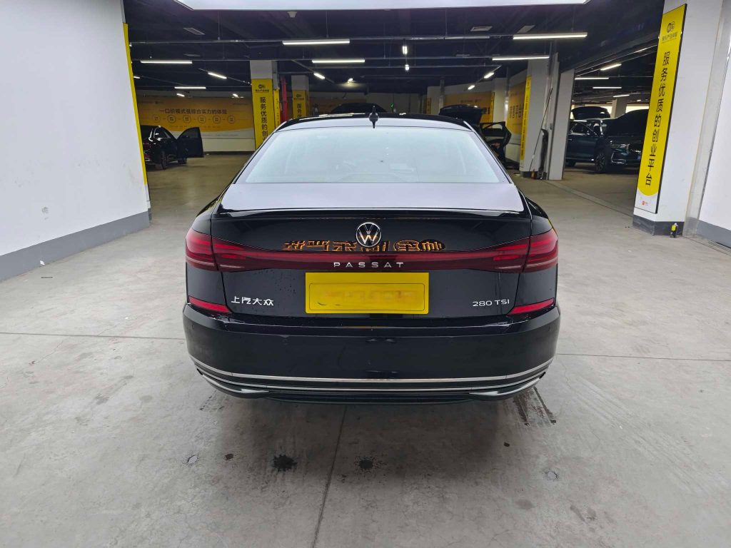 Volkswagen Passat 2022 280TSI Business - Huishida Trading
