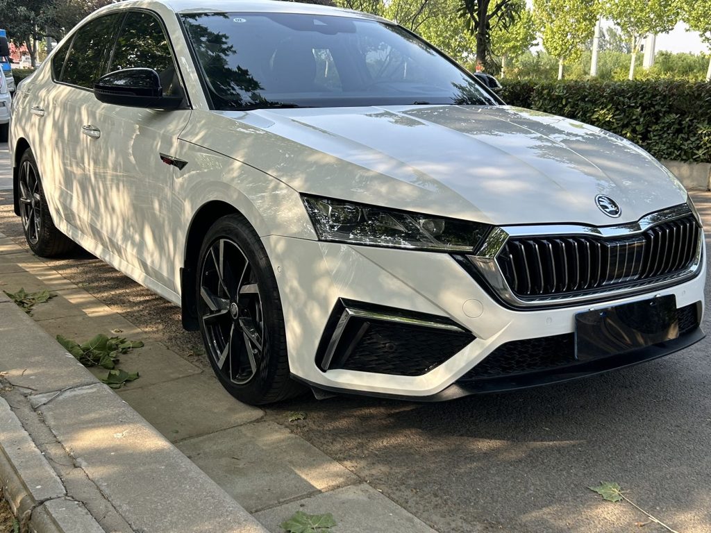 Octavia 2022 pro TSI280 Luxury Edition - Huishida Trading