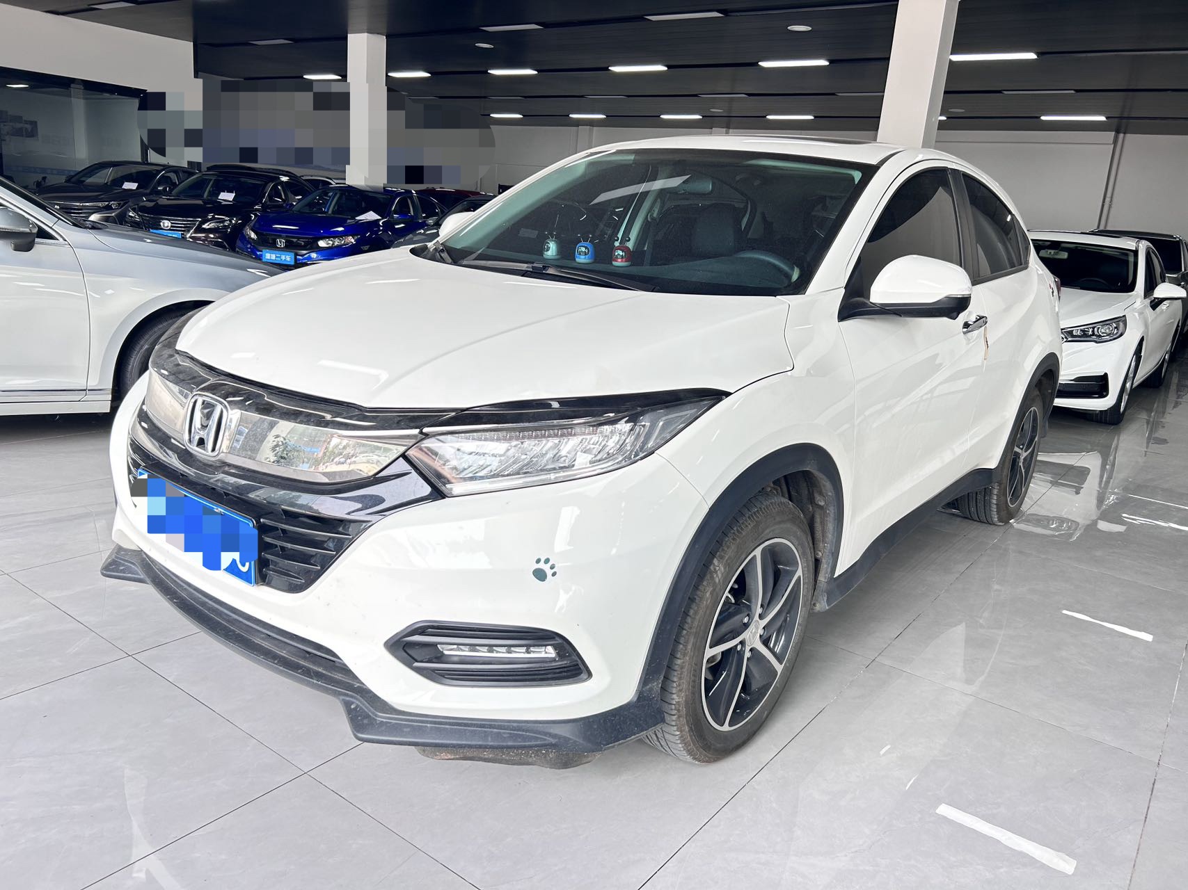 VEZEL 2020 1.5L CVT Luxury Edition