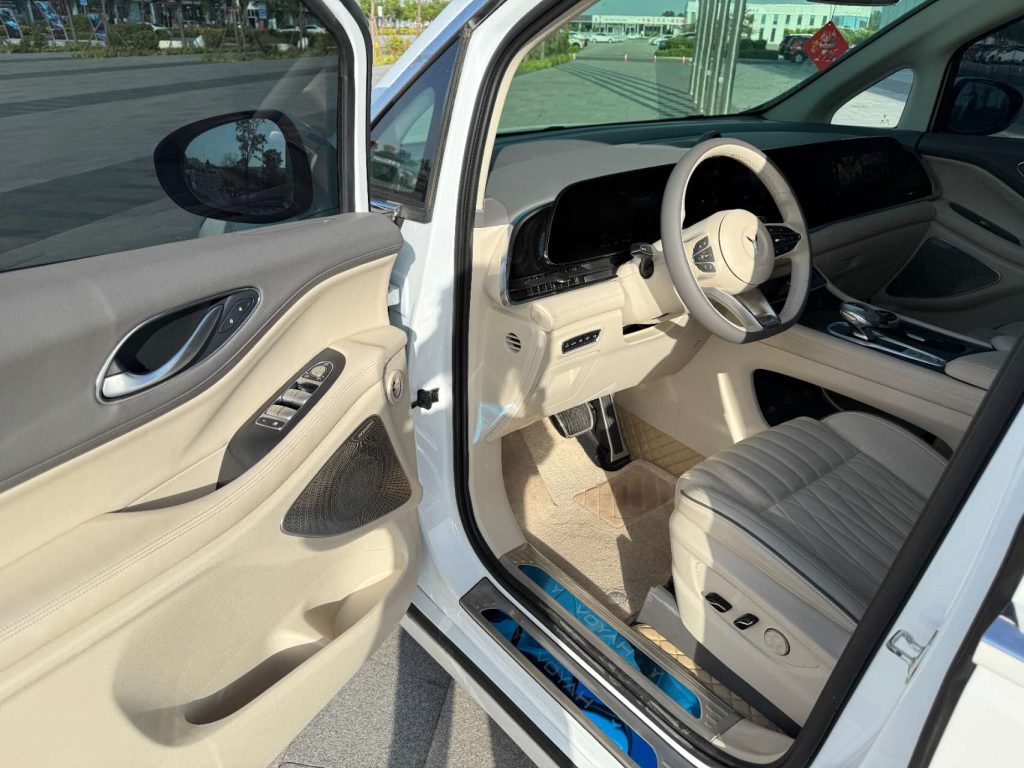 VOYAH DREAMPOWER 2022 Low Carbon Edition Dream+ Intelligence Package - Huishida Trading