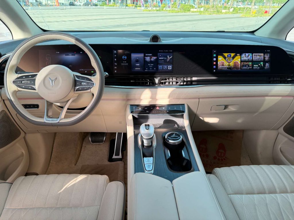 VOYAH DREAMPOWER 2022 Low Carbon Edition Dream+ Intelligence Package - Huishida Trading