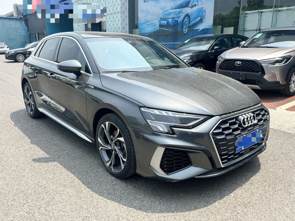 Audi A3 2021 Sportback 35 TFSI Luxury Sport - Huishida Trading