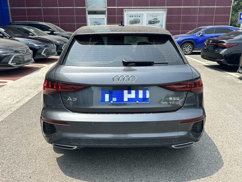 Audi A3 2021 Sportback 35 TFSI Luxury Sport - Huishida Trading