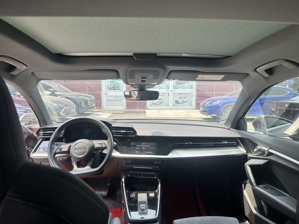 Audi A3 2021 Sportback 35 TFSI Luxury Sport - Huishida Trading