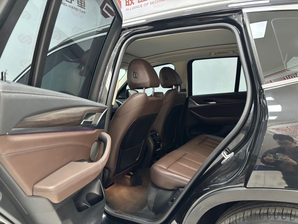 BMW X3 2021 xDrive28i Luxury Package - Huishida Trading