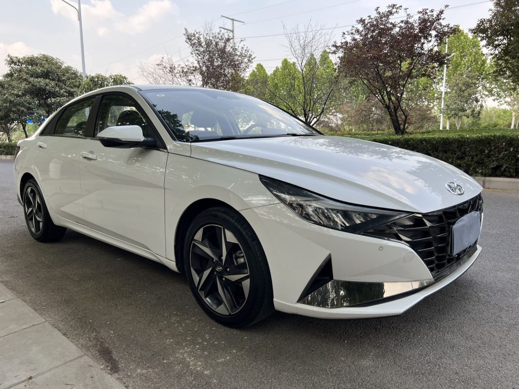 Elantra 2021 1.5L CVT LUX Premium Edition - Huishida Trading
