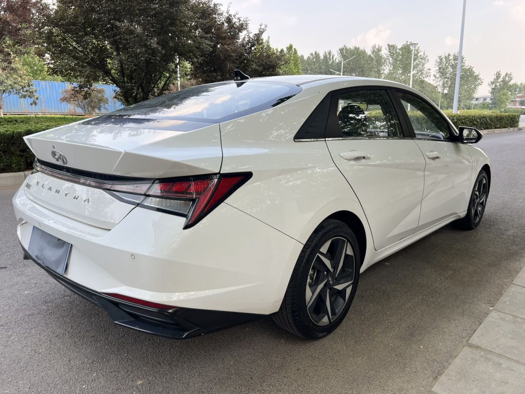 Elantra 2021 1.5L CVT LUX Premium Edition - Huishida Trading