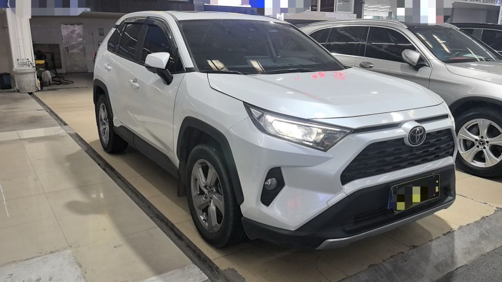 RAV4 2021 2.0L CVT 4WD Style Edition - Huishida Trading