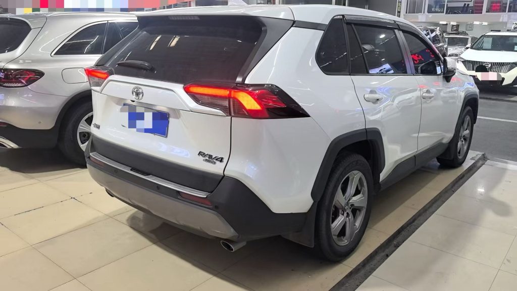 RAV4 2021 2.0L CVT 4WD Style Edition - Huishida Trading