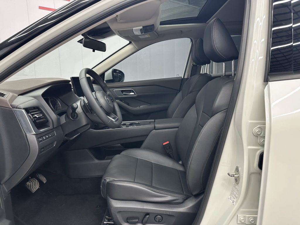 Nissan X-TRAIL 2021 VC-Turbo 300 CVT 2WD Luxury Edition - Huishida Trading