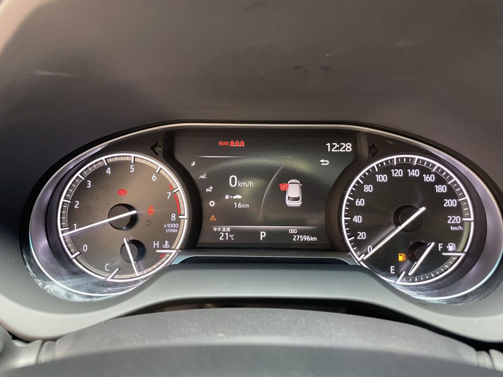 TOYOTA HARRIER 2022 2.0L CVT 2WD Premium - Huishida Trading