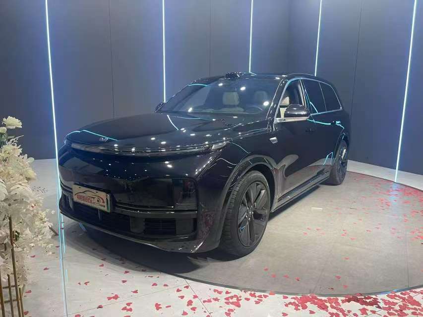 LI AUTO  L9MAX 2022 Макс