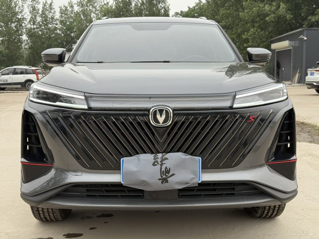 Changan CS75PLUS 2022 2-е поколение 1.5T Авто Премиум - Huishida Trading