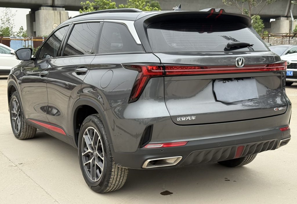 Changan CS75PLUS 2022 2-е поколение 1.5T Авто Премиум - Huishida Trading
