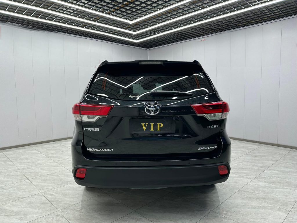 TOYOTA HIGHLANDER 2021 2.0T 4WD РОСКОШНЫЙ 7-МЕСТНЫЙ - Huishida Trading