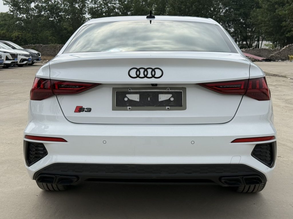 Audi A3 2021 A3L Limousine 35 TFSI Luxury Sport - Huishida Trading