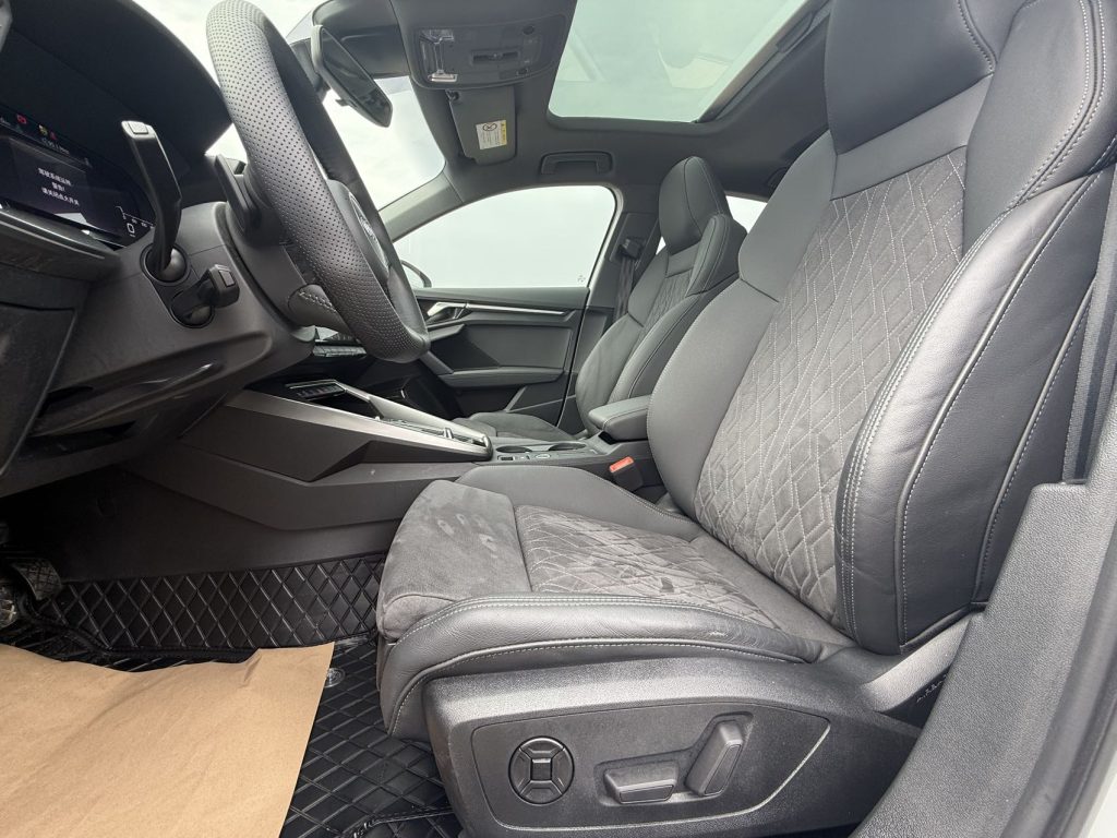 Audi A3 2021 A3L Limousine 35 TFSI Luxury Sport - Huishida Trading