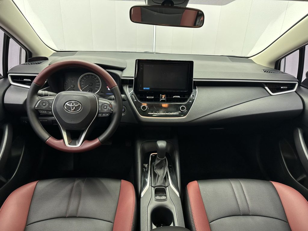 Toyota Corolla 2021 TNGA 1.5L CVT Elite（2WD) - Huishida Trading