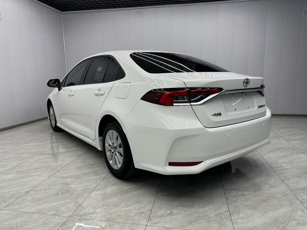 Toyota Corolla 2021 TNGA 1.5L CVT Elite（2WD) - Huishida Trading