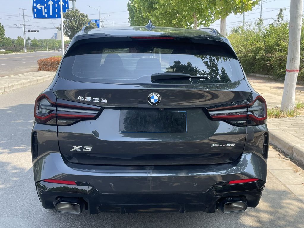 BMW X3 2022 xDrive30i Лидерство M Obsidian Package - Huishida Trading