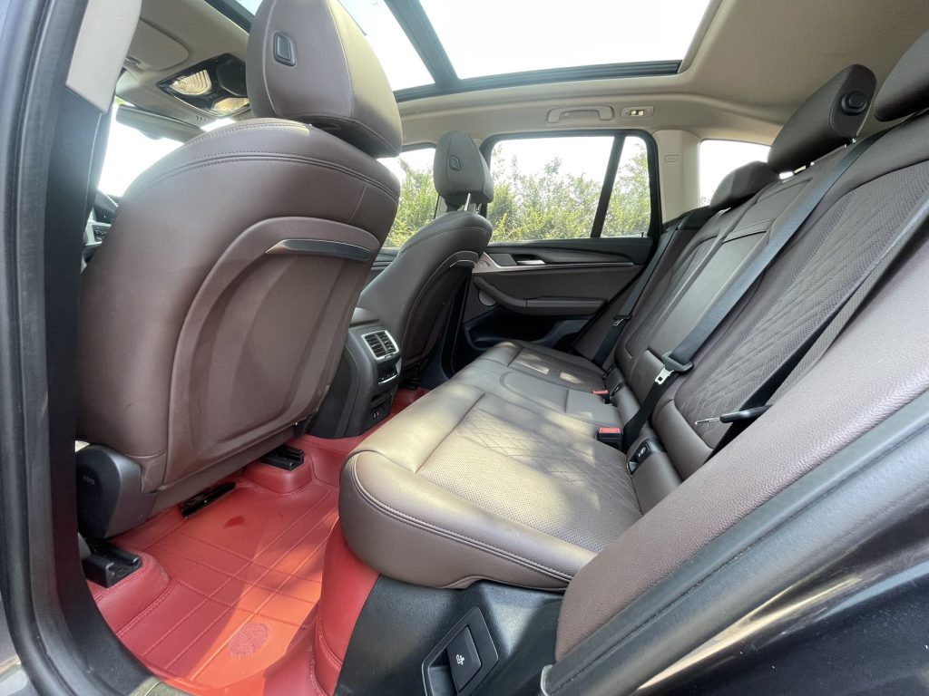 BMW X3 2022 xDrive30i Лидерство M Obsidian Package - Huishida Trading
