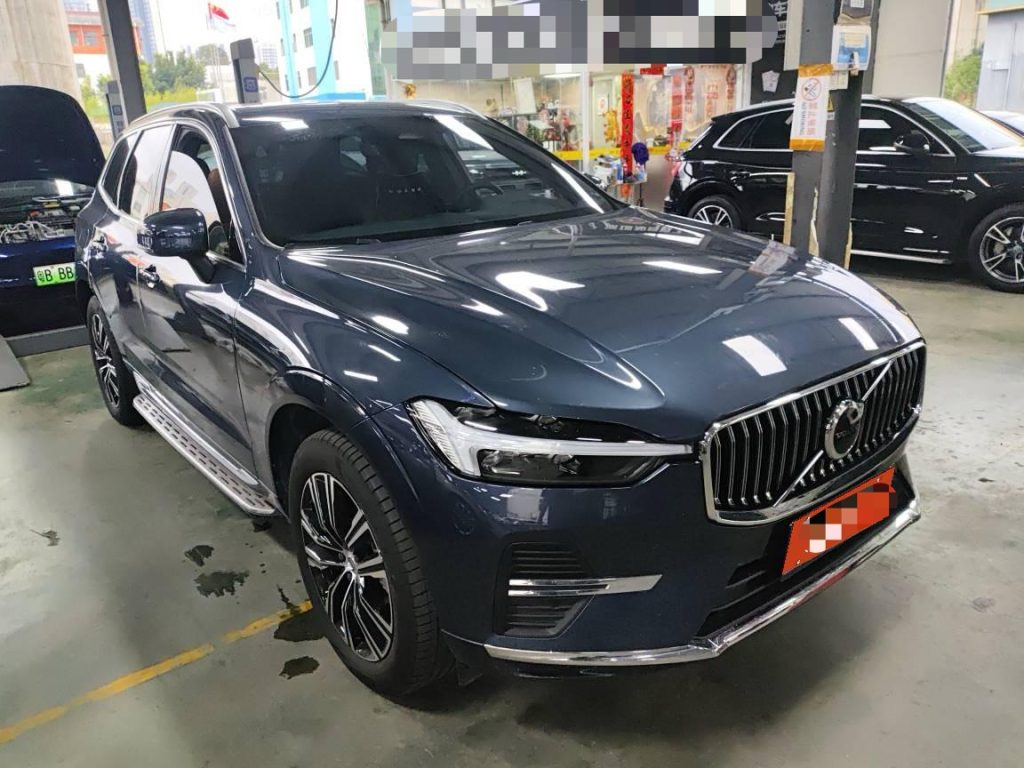 Volvo XC60 2022 B5 4WD Intelligent Luxury - Huishida Trading