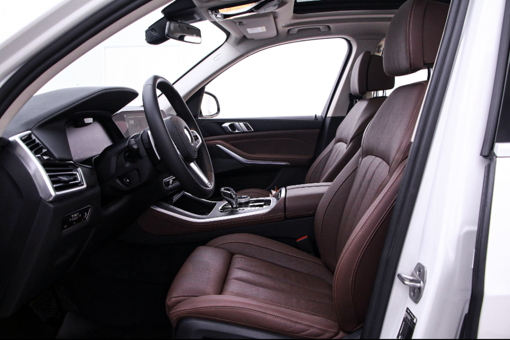 BMW X5 2022 xDrive40i Premium M Sport Package - Huishida Trading