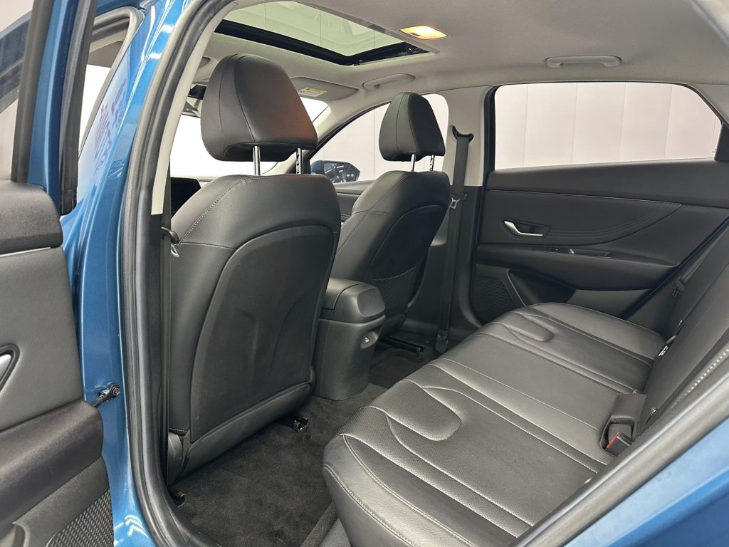 Hyundai Elantra 2021 1.5L CVT LUX Premium (2WD) - Huishida Trading