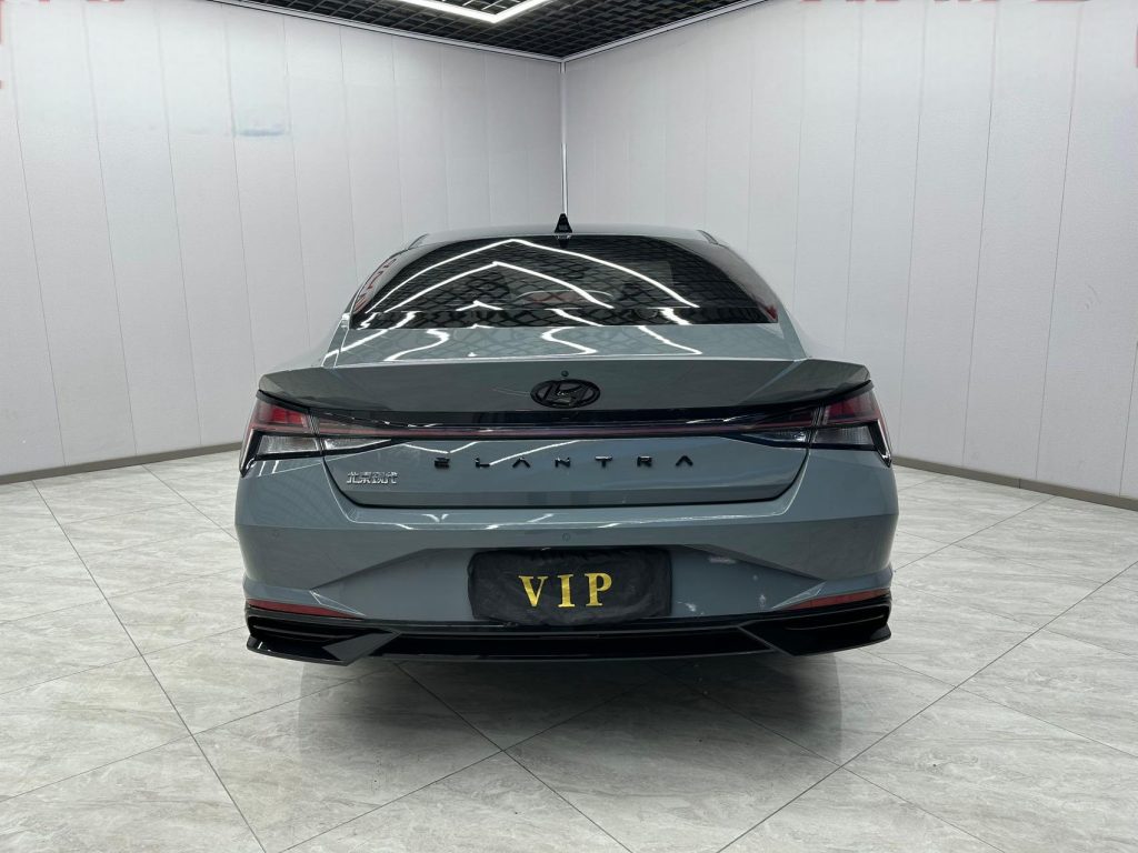 Hyundai Elantra 2022 1.5L CVT LUX Premium (2WD) - Huishida Trading