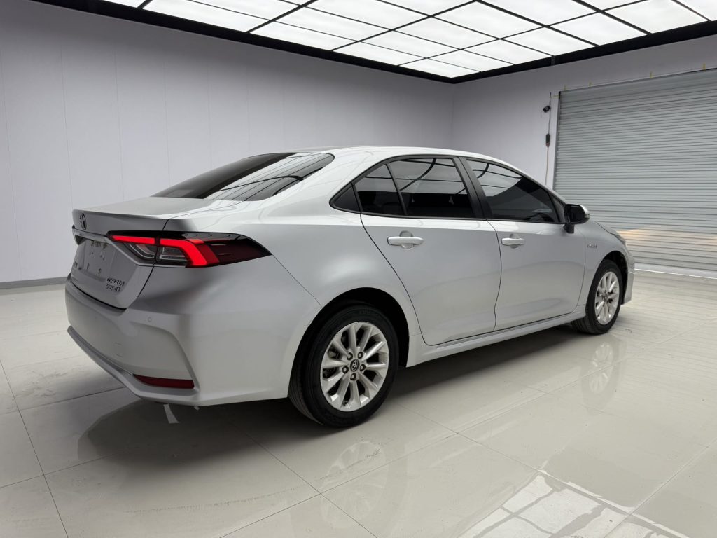 Toyota Corolla 2021 Двухцилиндровый двигатель 1,8 л E-CVT Elite - Huishida Trading