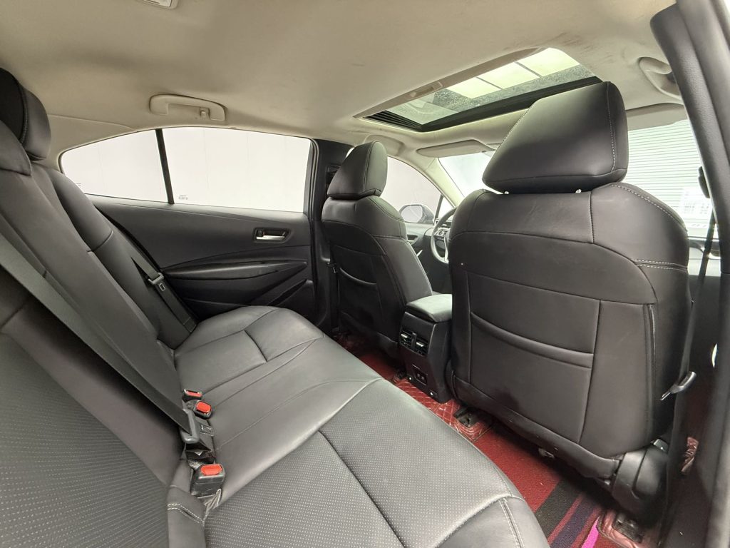 Toyota Corolla 2021 Двухцилиндровый двигатель 1,8 л E-CVT Elite - Huishida Trading