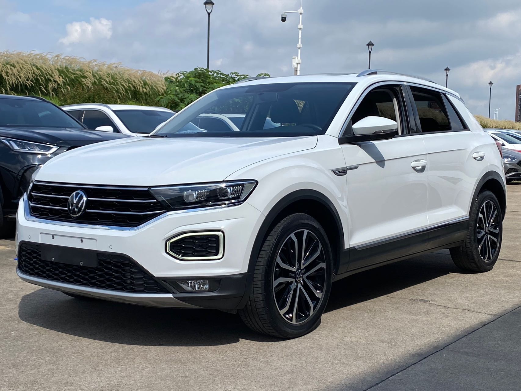 Volkswagen T-ROC 2022 280TSI DSG 2WD Comfort PLUS
