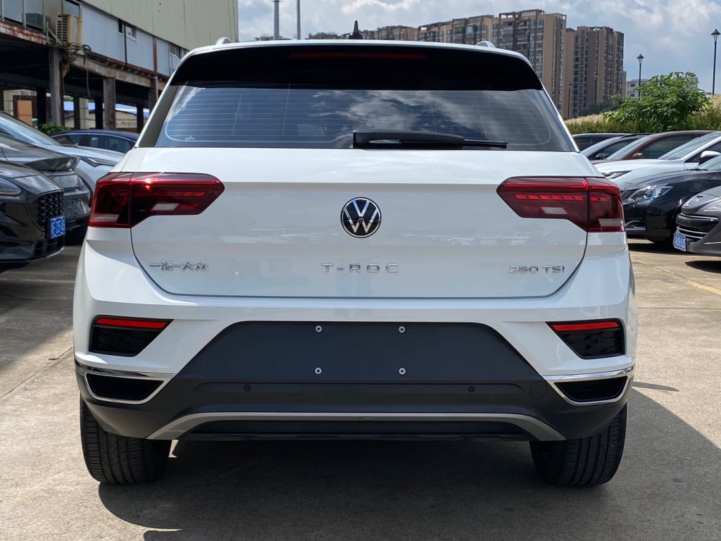 Volkswagen T-ROC 2022 280TSI DSG 2WD Comfort PLUS - Huishida Trading