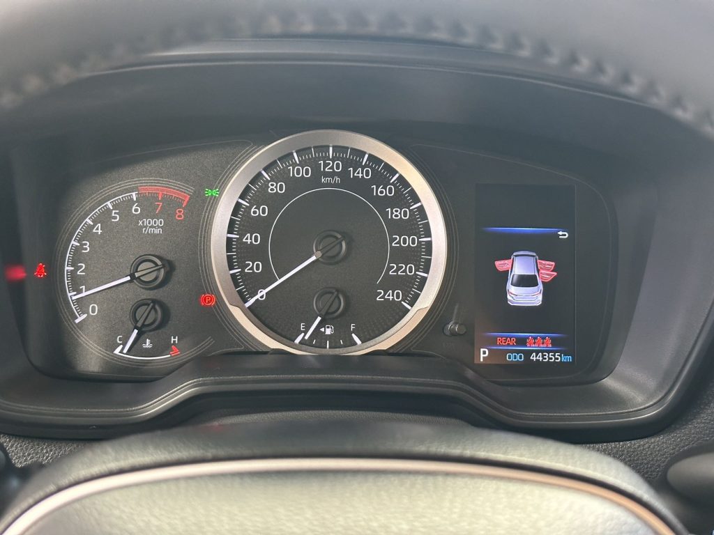 Toyota Corolla 2021 1.2T S-CVT Luxury Edition - Huishida Trading