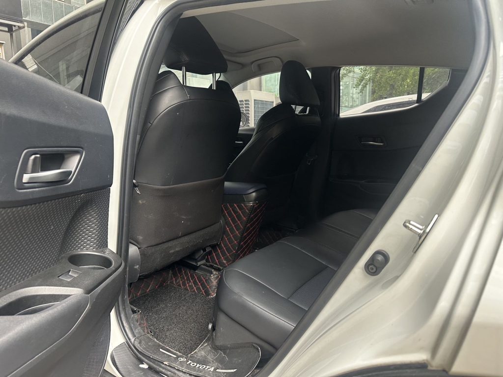CHR 2021 2.0L Luxury Edition - Huishida Trading