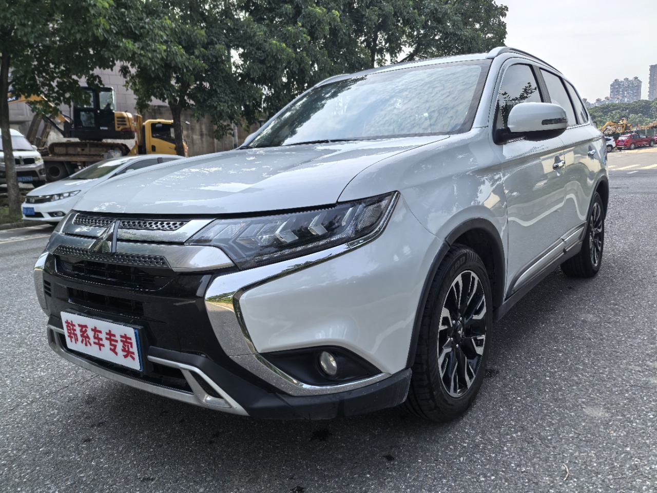 Mitsubishi Outlander 2020 4WD Enjoy Edition 5-местный