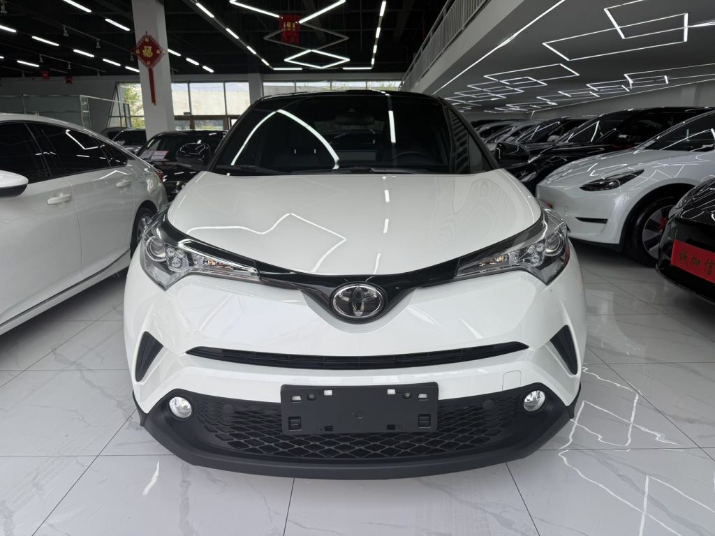 Toyota C-HR 2021 2.0L Deluxe - Huishida Trading