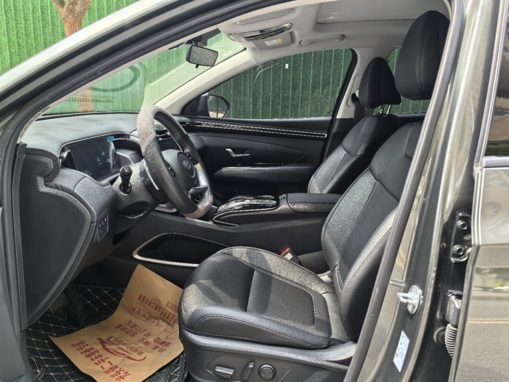 Hyundai Tucson L 2021 1.5T 2WD LUX Premium Edition - Huishida Trading