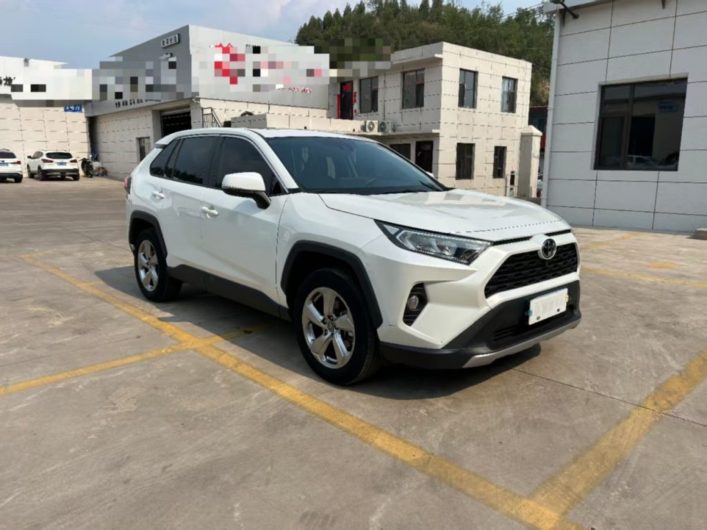 Toyota RAV4 2022 4WD Style Edition - Huishida Trading