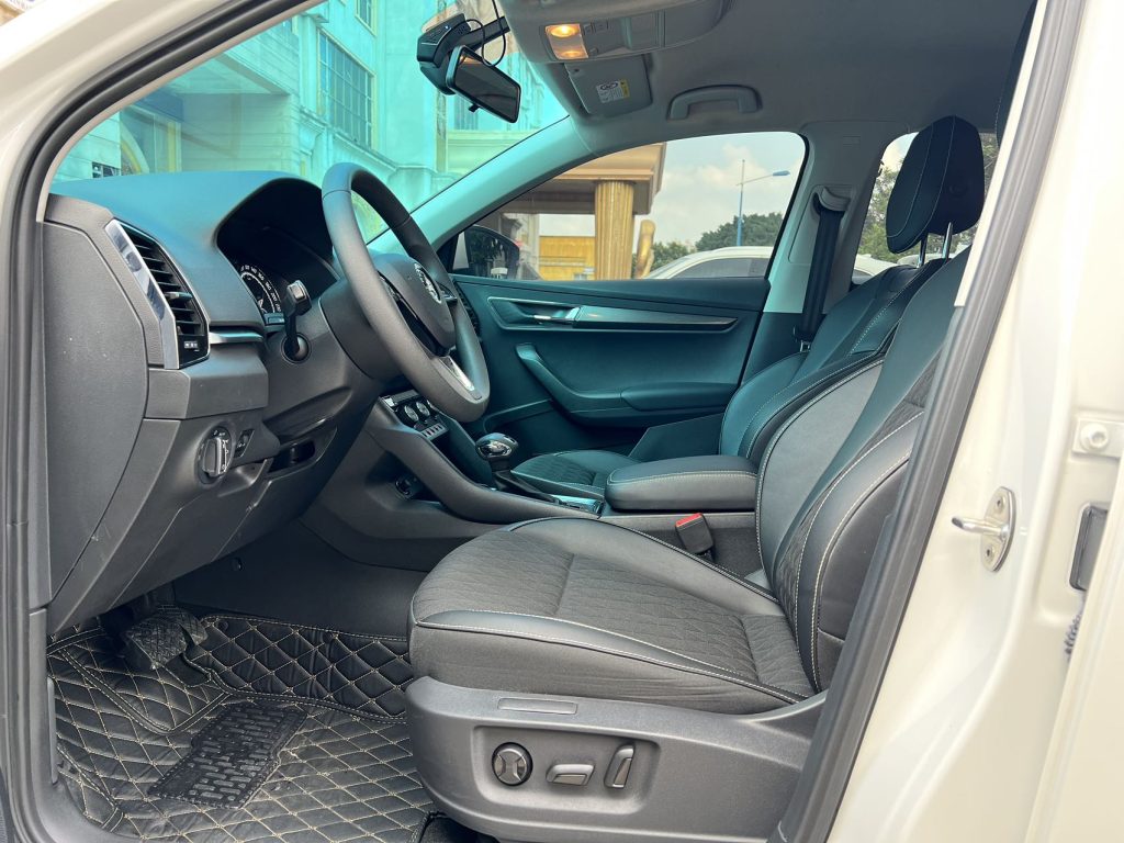 SKODA KAROQ 2021 TSI280 Technology Edition - Huishida Trading