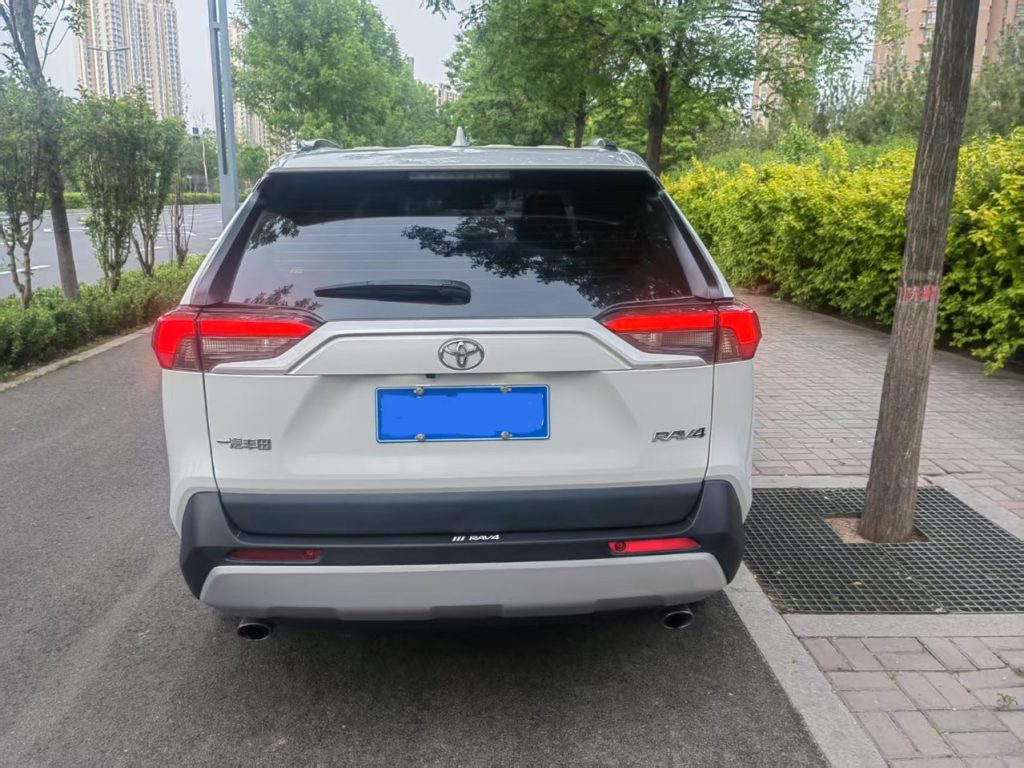 Toyota RAV4 2020 2WD Style Plus - Huishida Trading