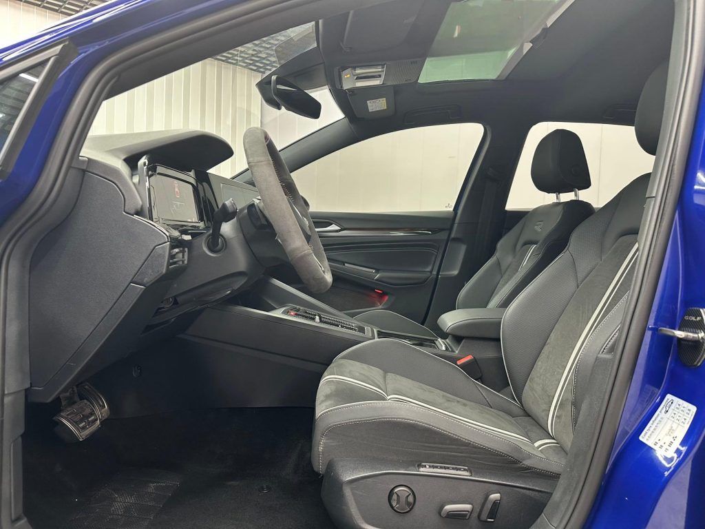 VOLKSWAGEN GOLF 2021 280TSI DSG R-Line - Huishida Trading
