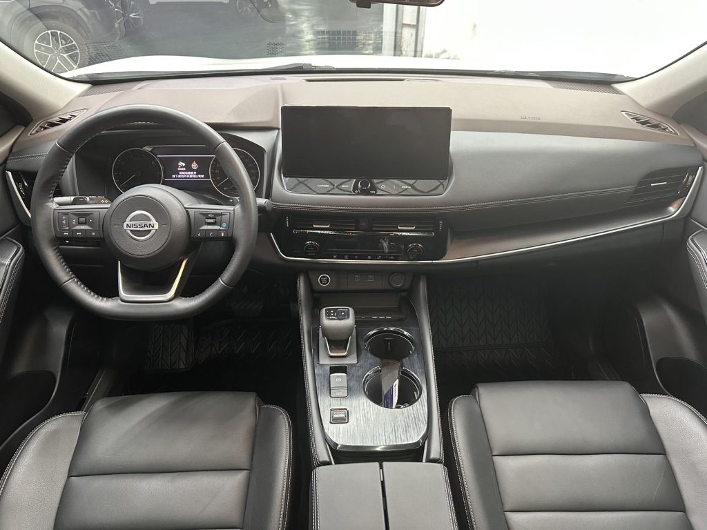 Nissan X-TRAIL 2021 VC-Turbo 300 CVT 2WD Luxury Edition - Huishida Trading
