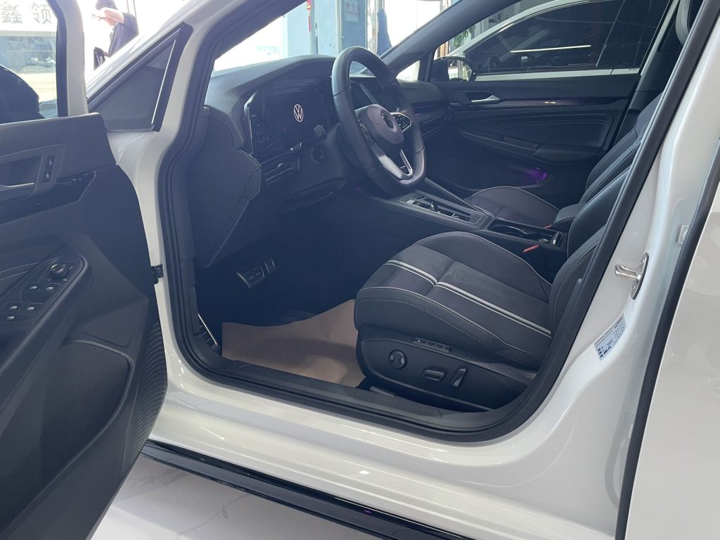 Golf 2021 280TSI DSG R-Line - Huishida Trading