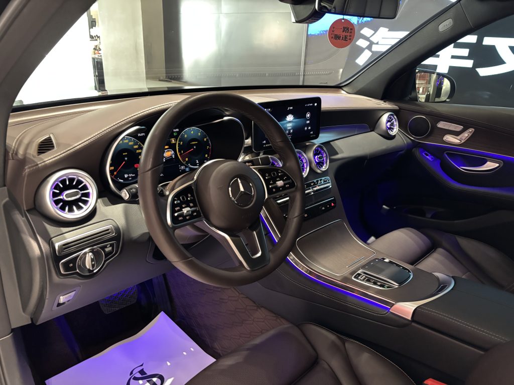 Mercedes Benz GLC 2022 Модифицированный GLC 300 L 4MATIC Dynamic - Huishida Trading