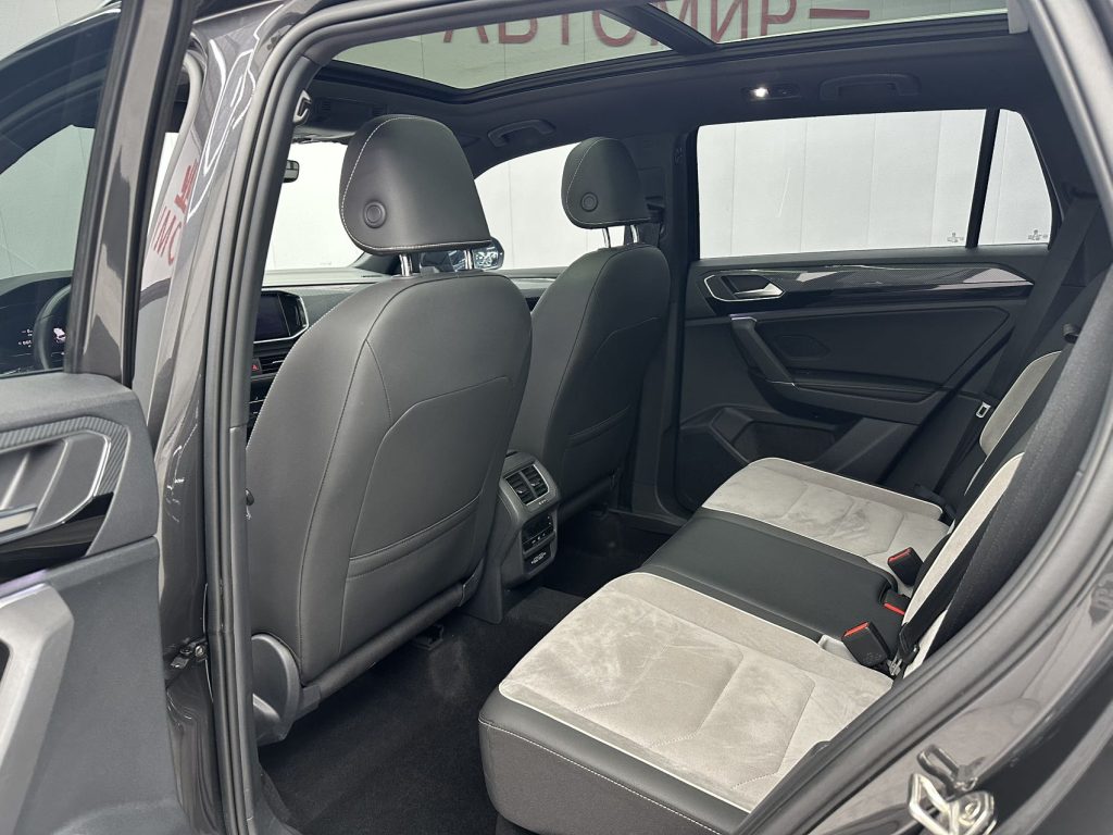 VOLKSWAGEN TAYRON 2020 380TSI 4WD R-Line Intelligent Edition - Huishida Trading