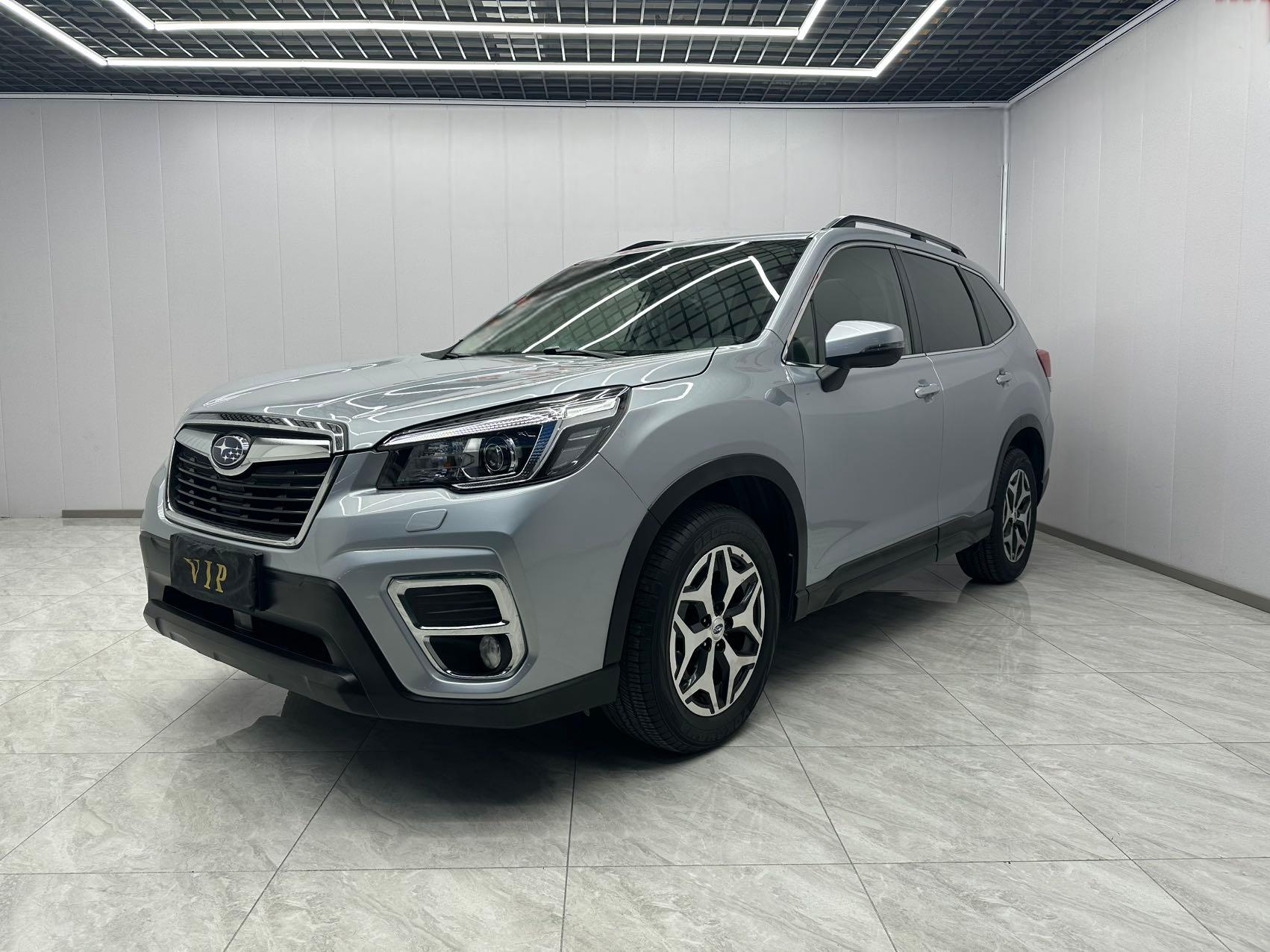 Forester 2021 2.0i Luxury (4WD)