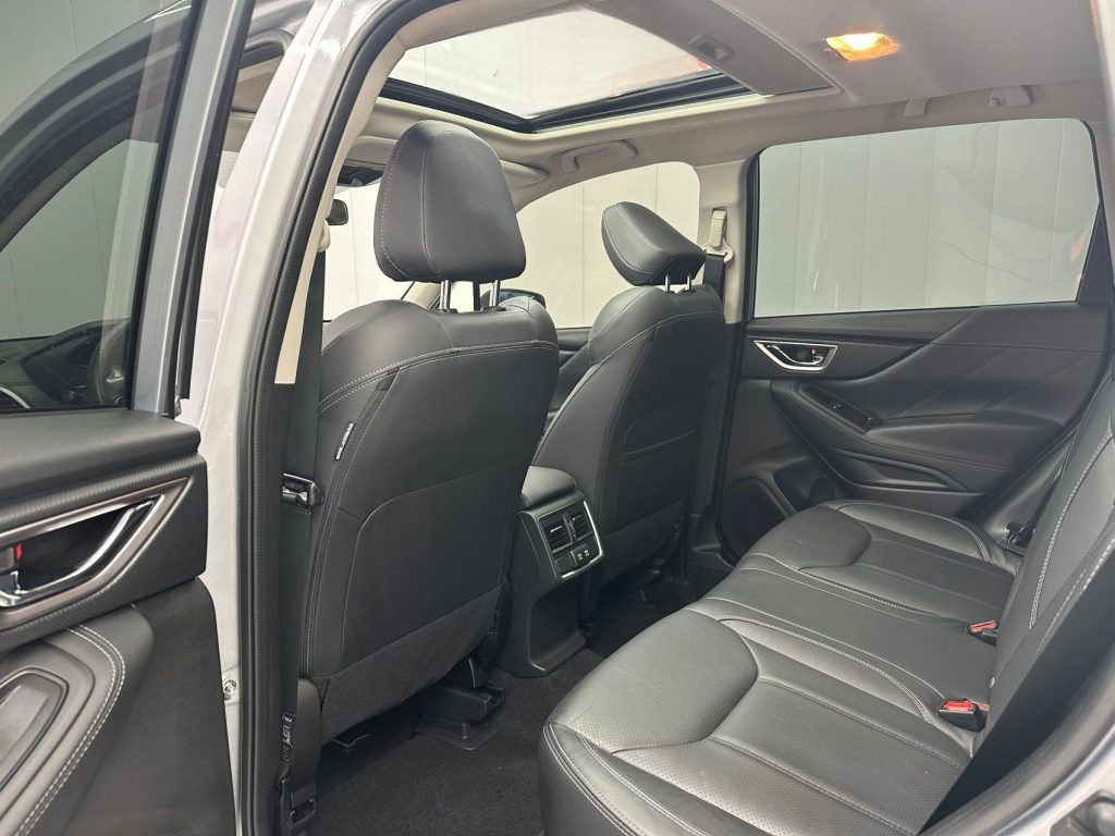 Forester 2021 2.0i Luxury (4WD) - Huishida Trading