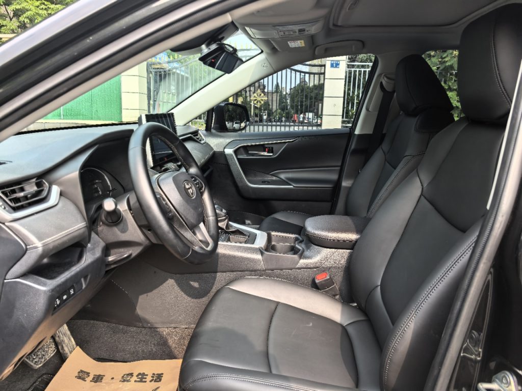 Toyota RAV4 2021 2.0L CVT 2WD Style Edition - Huishida Trading